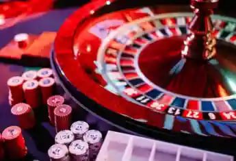 Tier Gold+ – Dukungan prioritas, turnamen eksklusif Tier Gold+ VIP